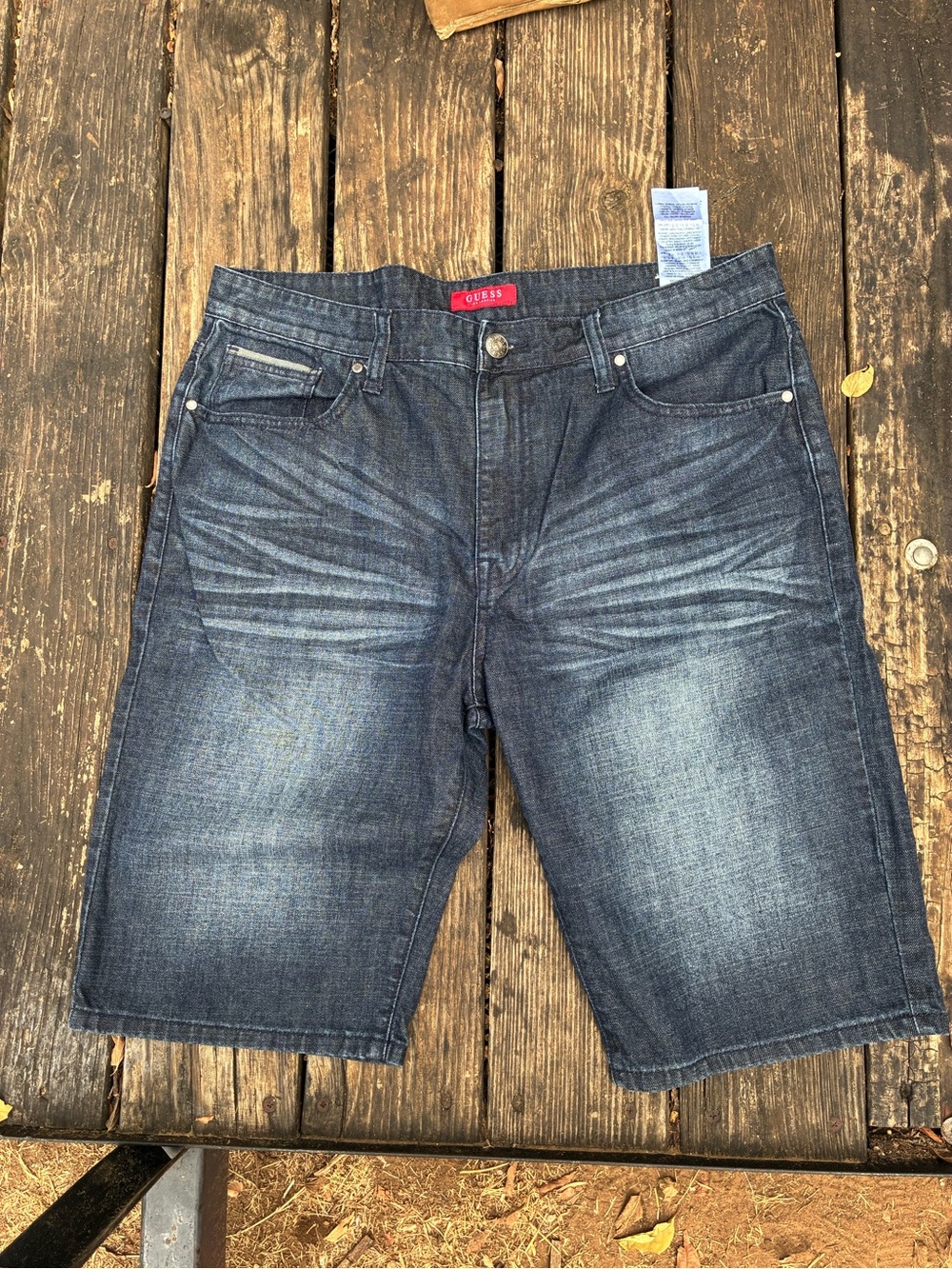 Guess men’s short